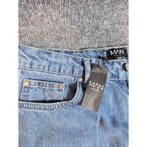 BoohooMAN Bootcut straight Blue Denim Jeans Sz 32 -  NEW